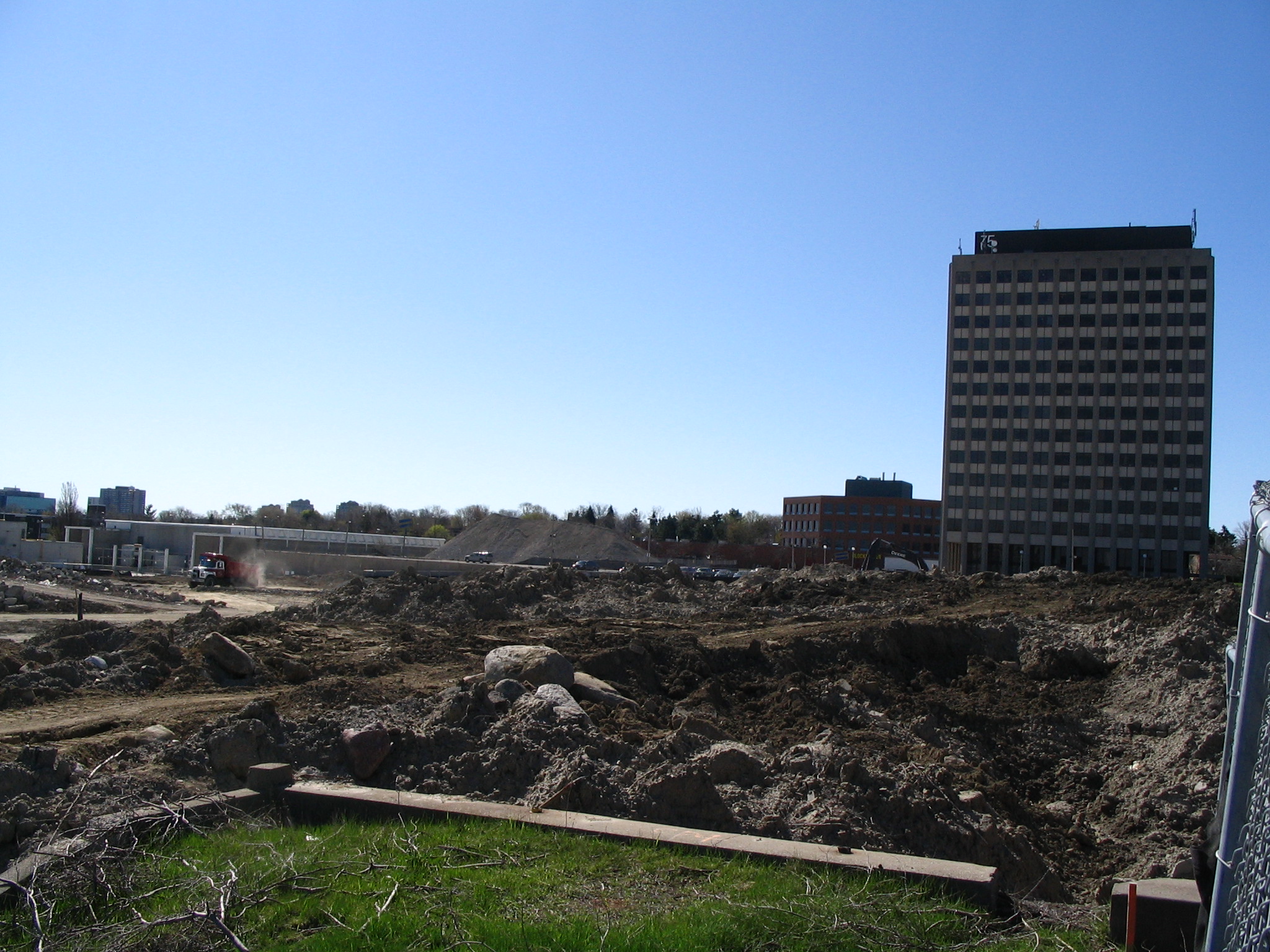Don Mills Centre May 11, 2007.
